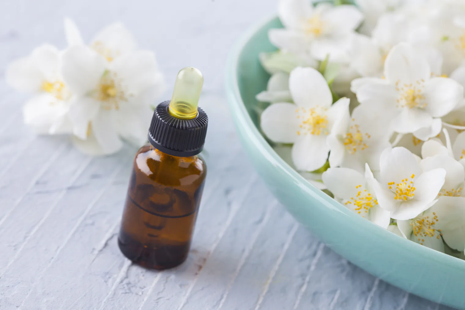 A closer look at Natural Acne Treatment Methods
