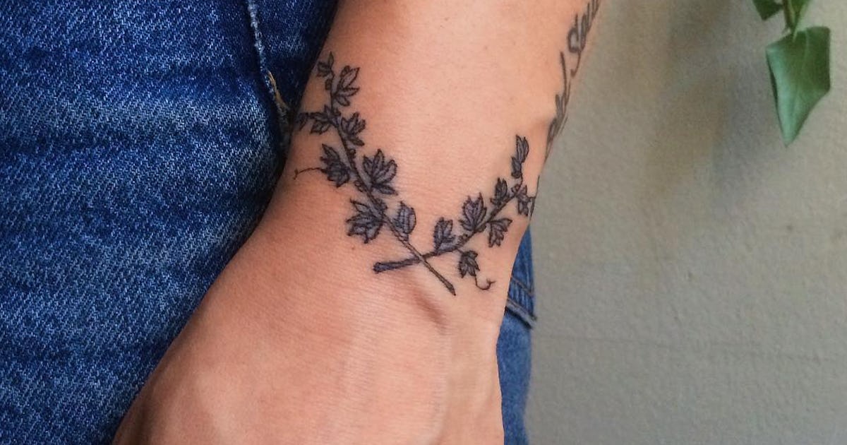 17 Classic Wrist Tattoo Ideas That Will Always Be Timeless Photos 17 Classic Wrist Tattoo Ideas That Will Always Be Timeless Photos