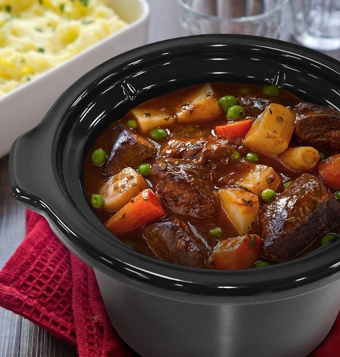 Elite Gourmet Electric Slow Cooker