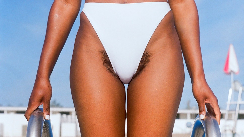 Billie Razor S New Campaign Shows Models With Pubic Hair