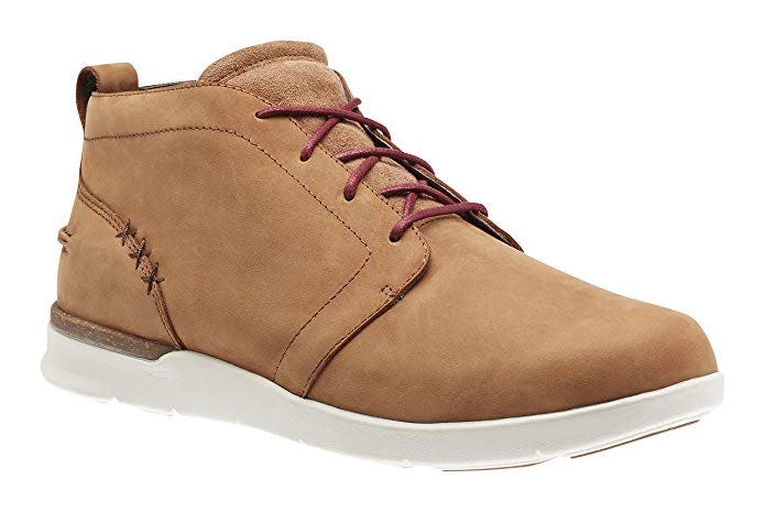 The 8 Most Comfortable Men S Walking Shoes For Travel