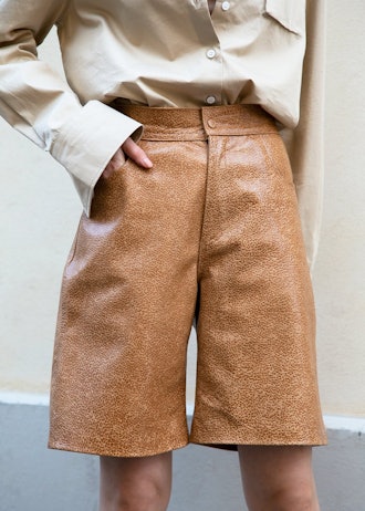 Bermuda Shorts In Dark Camel Embossed Leather