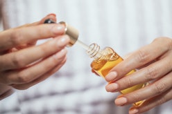 CBD oil for your skin has anti-aging and anti-inflammatory benefits