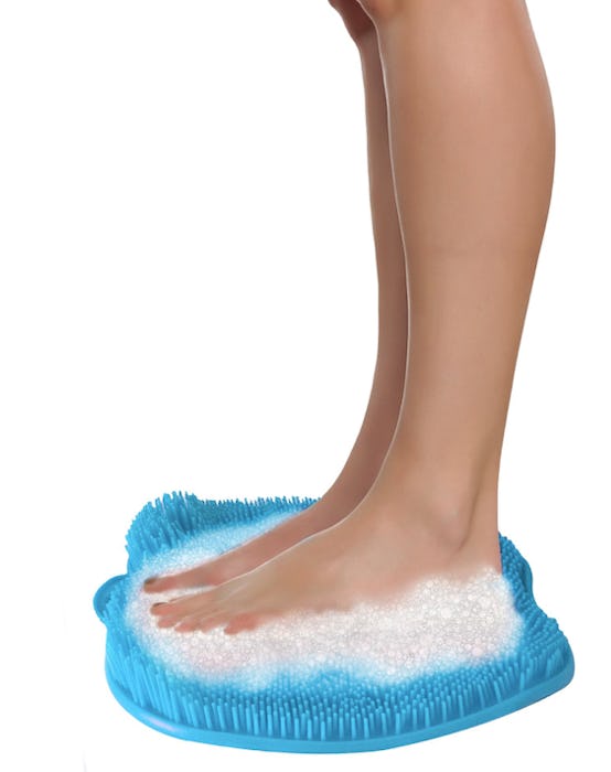 LOVE, LORI Shower Foot Scrubber
