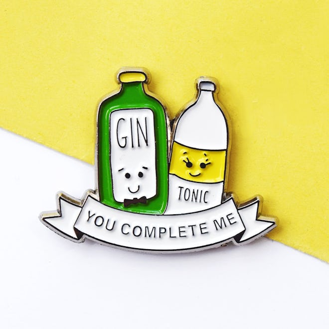  Gin and Tonic Enamel Badge