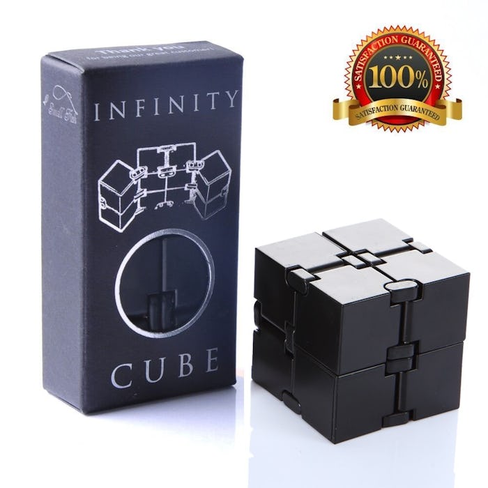 SMALL FISH Infinity Cube Fidget Toy