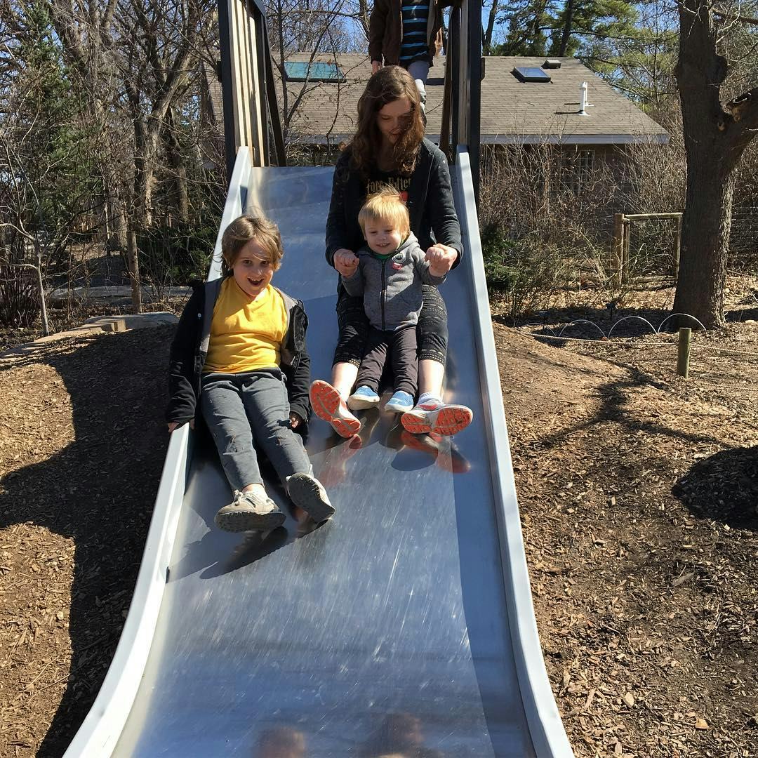 10 Reasons Having Four Kids Is Easier Than Having One