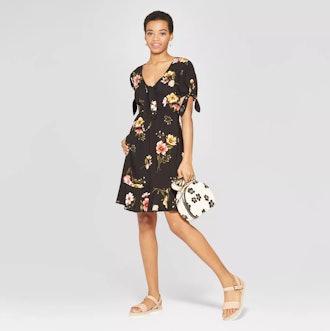 Floral Print Short Sleeve Tie Front Shirtdress
