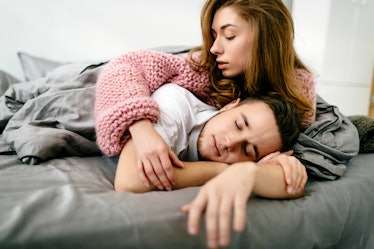 When You Wake Up Early But Your Partner Sleeps In, You Adjust To These 10  Things
