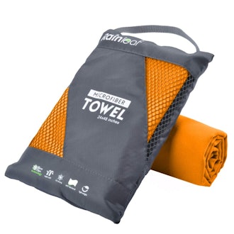 Rainleaf Microfiber Sports Towel
