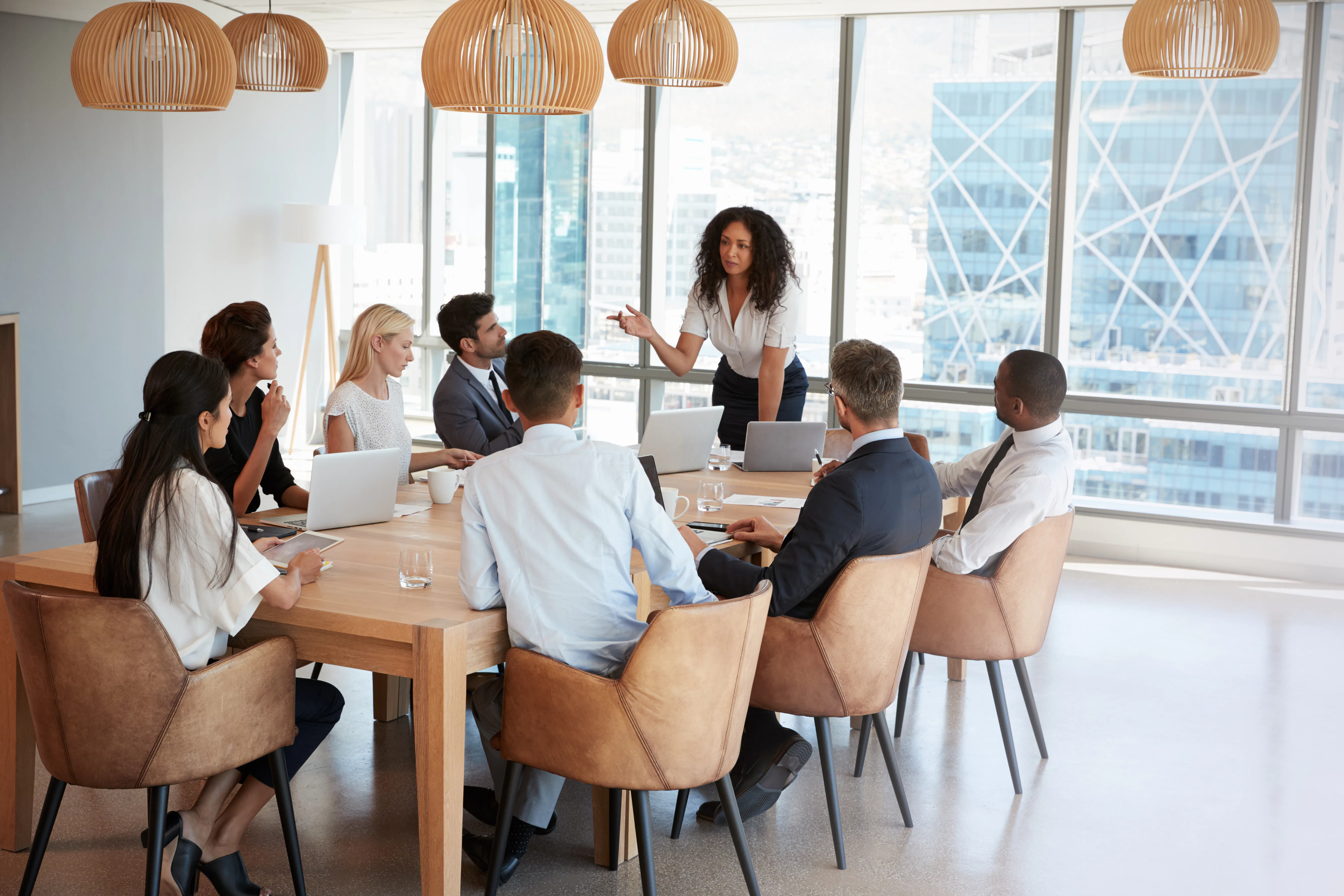 How To Deal With A Difficult Boss According To Career Experts