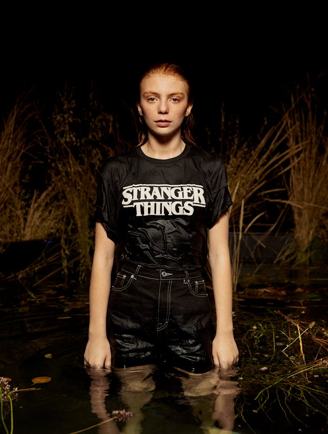 Black Stranger Things 3 Logo T shirt 