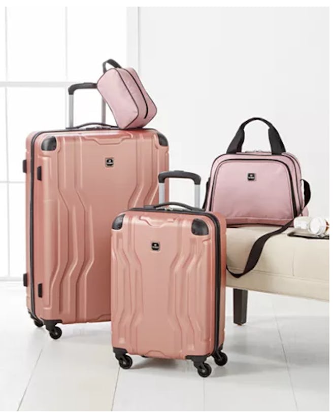 Tag Legacy Luggage Set (4 Pieces)