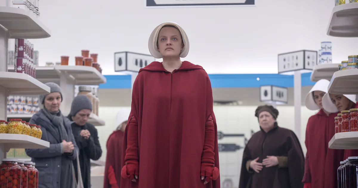 'The Handmaid's Tale' Season 3 Episode 9 Promo Sees June Going Over The