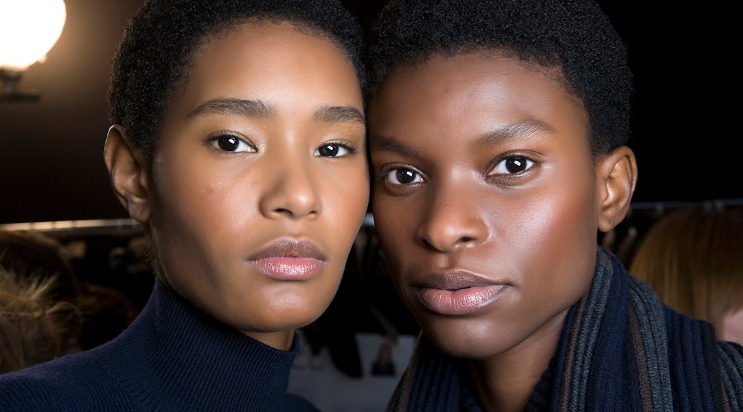 Rosehip Oil For Acne Is The Natural Remedy You Need To Know About