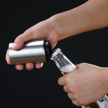 HQY Magnet-Automatic Beer Bottle Opener 