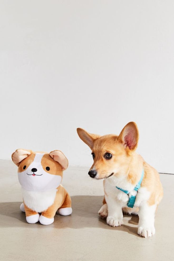 Smoko Pet Me Stuffed Corgi Plushie