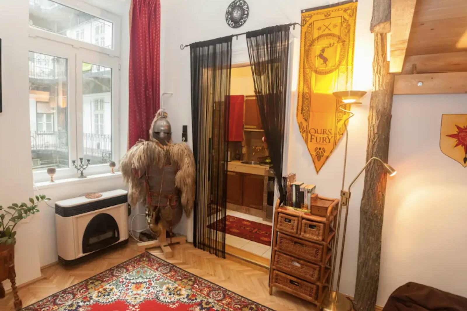 This ‘Game Of Thrones’Themed Airbnb Is Only 43 A Night & Includes A