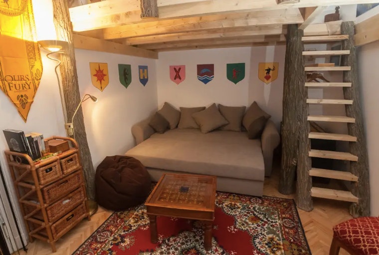 This Game Of Thrones Themed Airbnb Is Only 43 A Night