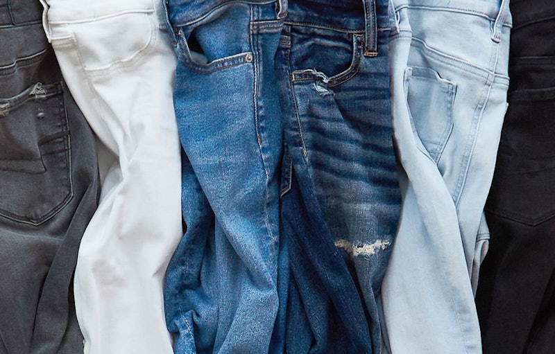 American Eagle S Curvy Jean Line Goes Up To A Size 24 For The