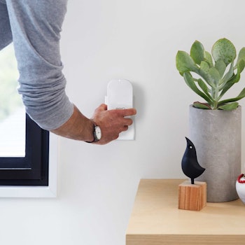 eero Home Mesh WiFi System (1 eero Pro + 2 eero Beacons) 