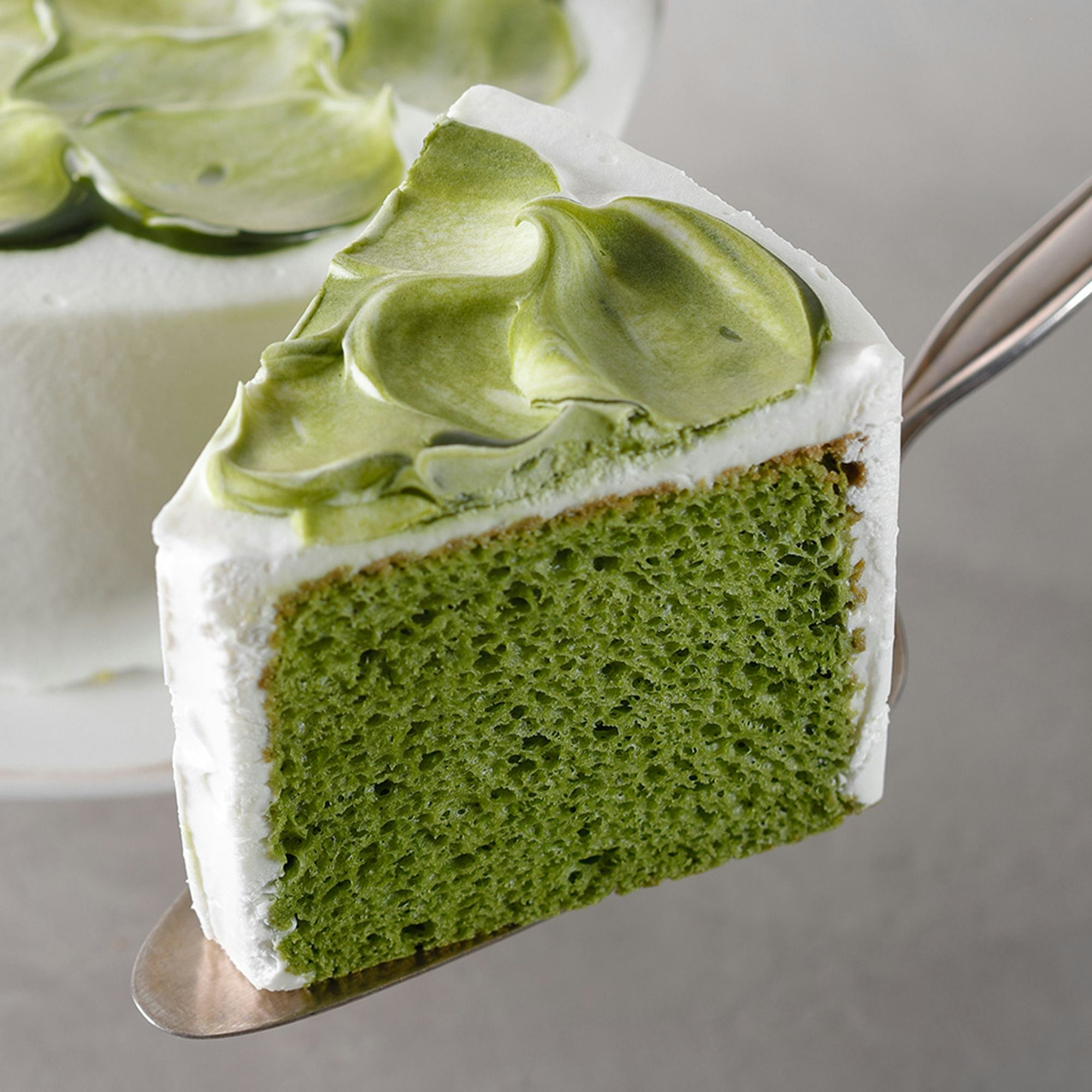 14 Starbucks Cakes You Can Get All Over The World