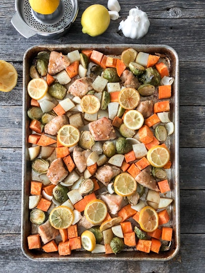 25 Sheet Pan Dinner Recipes Kids Will Actually Eat That Are So ...