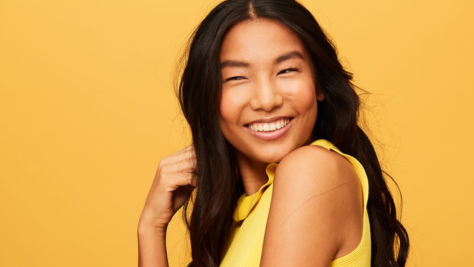How To Grow Your Hair In 2 Months According To A Trichologist