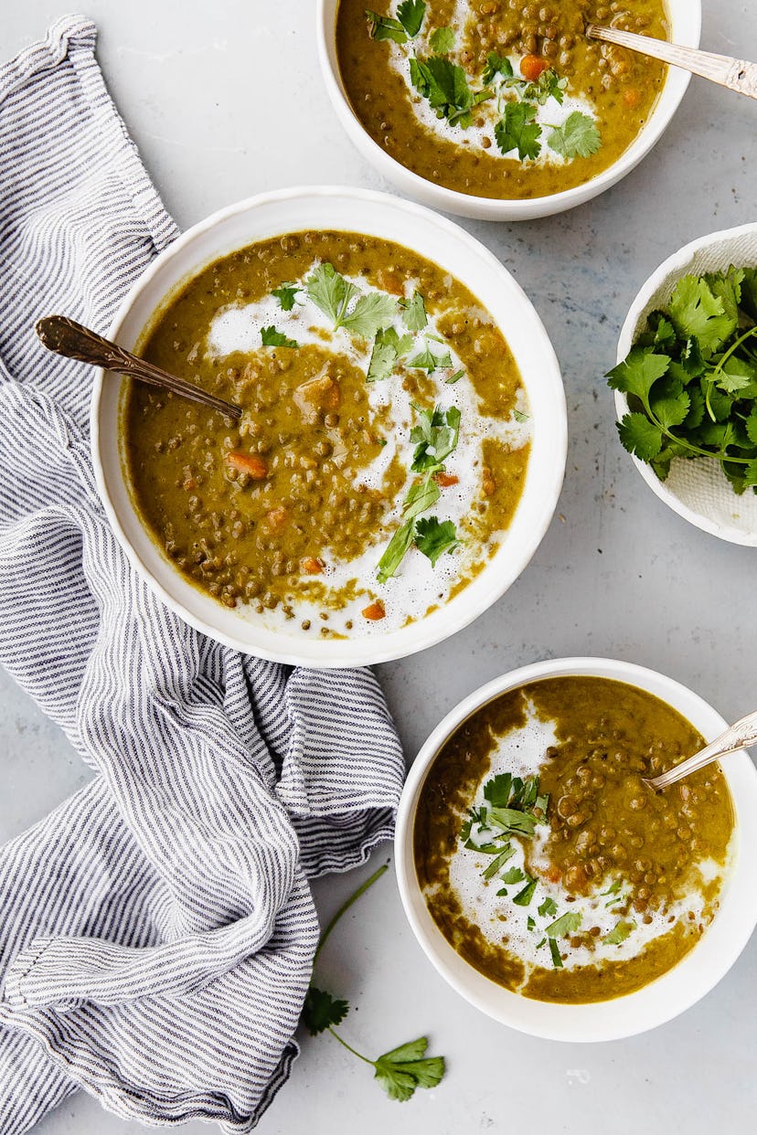 slow cooker curried lentil soup