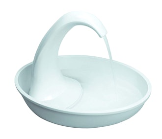 Pioneer Pet Swan Pet Drinking Fountain