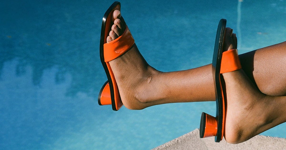 The Square Toed Shoe Trend Of 2019 Actually Dates Back To Ancient Japan The Square Toed Shoe Trend Of 2019 Actually Dates Back To Ancient Japan
