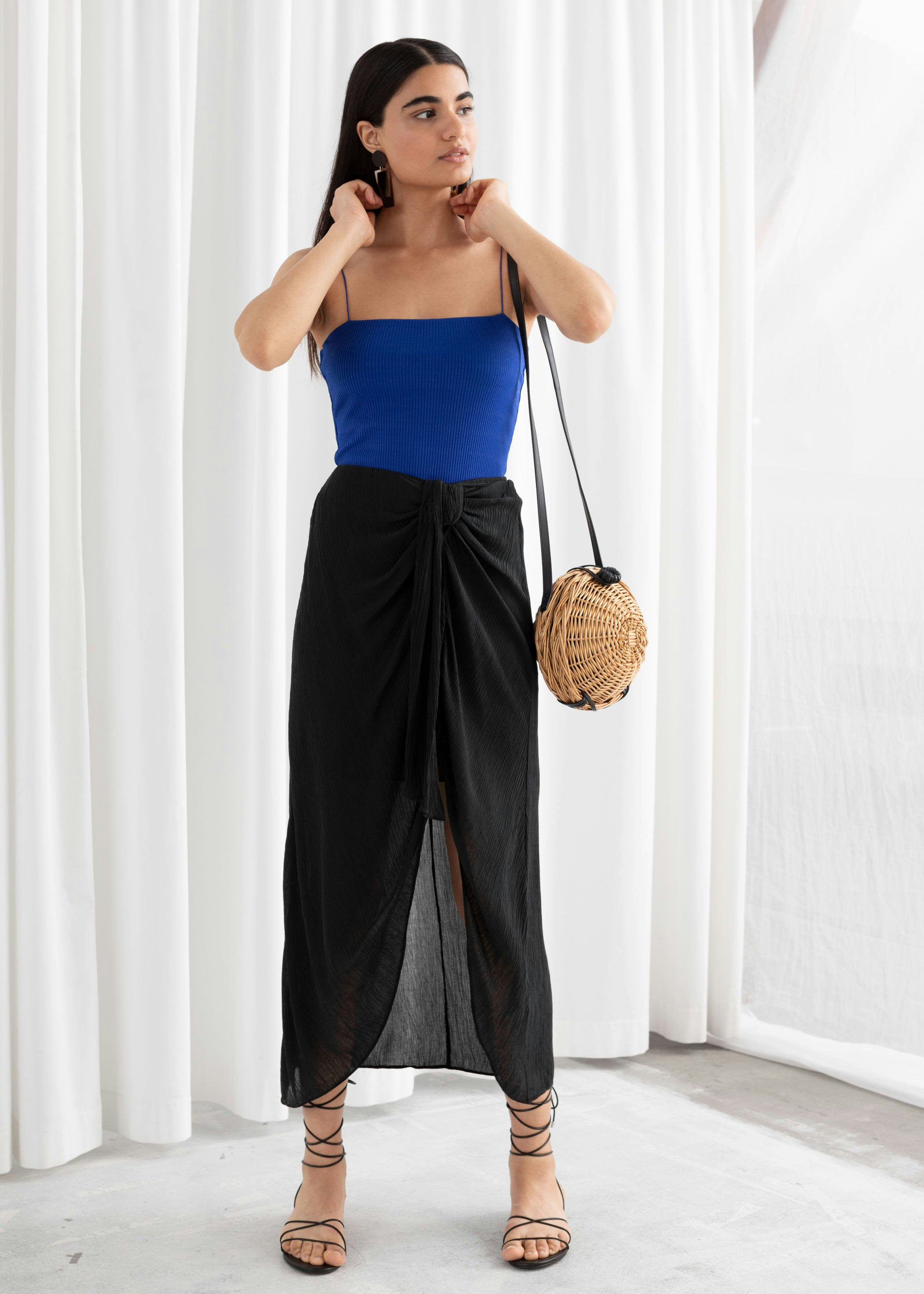 7 Sarongs For Summer 2019 That Are Actually Cute Whether You're In