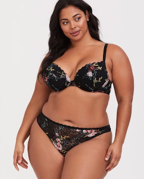 Floral Lace Push-up Plunge Bra & Thong Panty