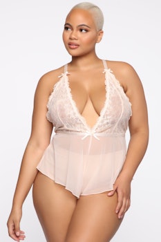 Sweet Thang Lace Teddy - Blush