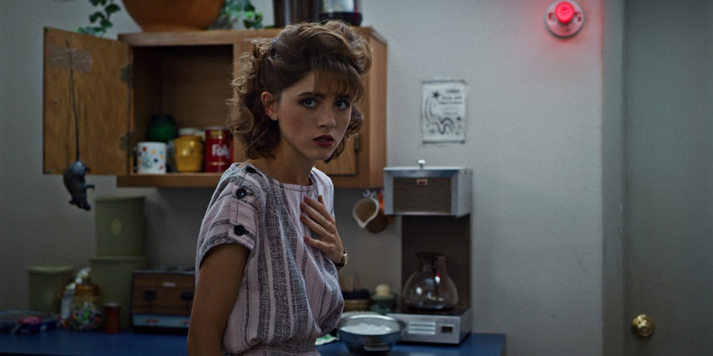 Nancy S Workplace Storyline On Stranger Things 3 Is Way Ahead Of