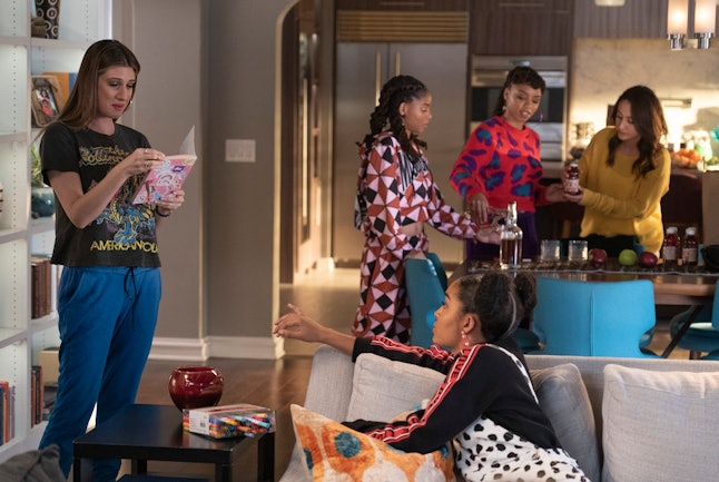 Nomi & Professor Hewson's Relationship On 'grown-ish' Is Complicated