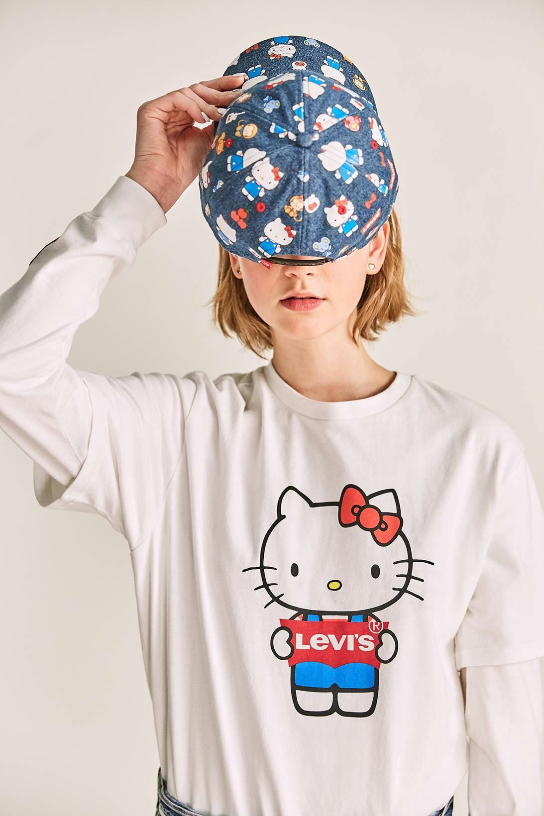 levi's hello kitty collab