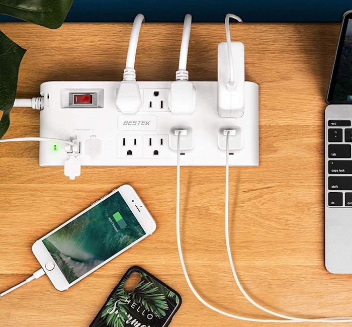 BESTEK 8-Outlet Surge Protector Power Strip 