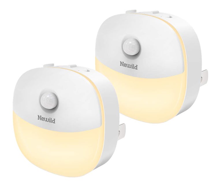 Newild Motion Sensor Nightlight (2-Pack)