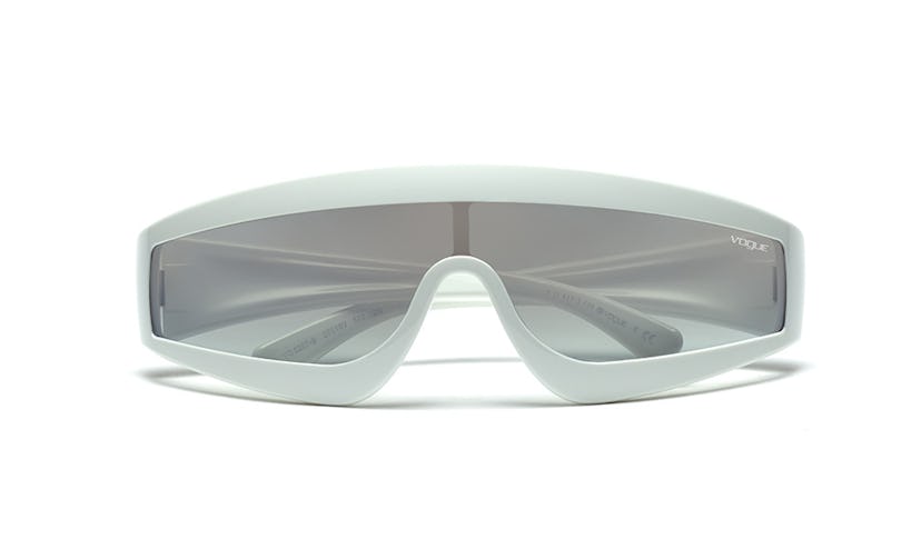 Gigi Hadid x Vogue Eyewear Collection – ZOOM-IN Sunglasses