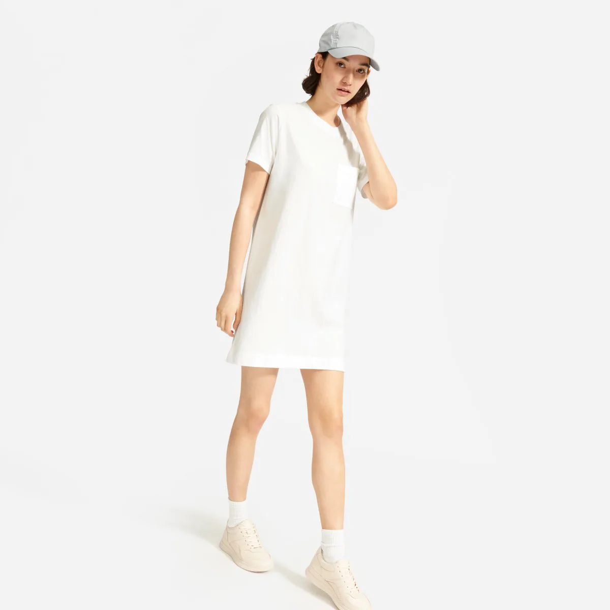 Everlane's New Weekend Tee Dress Is The Perfect Throw-On-And-Go Piece (&  It's Only $30)
