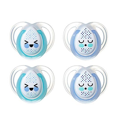Tommee Tippee Closer to Nature Night Time Newborn Baby Pacifier
