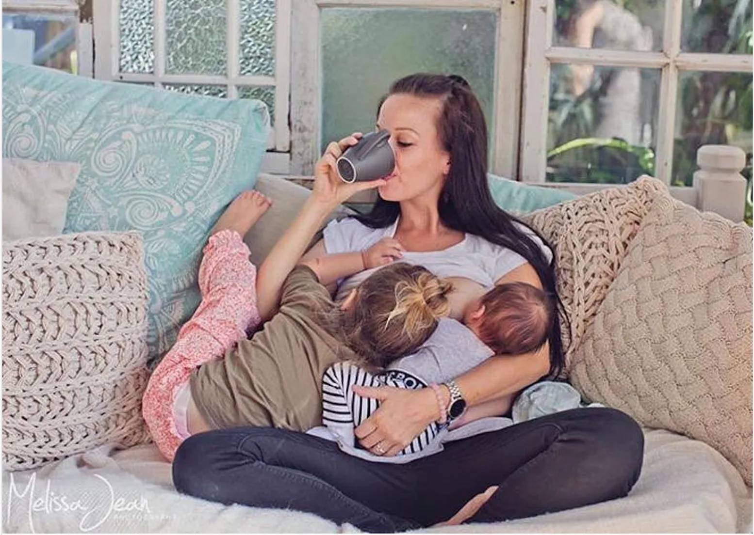 12 Tandem Breastfeeding Photos That Showcase Moms Who Really Are Doing 12-tandem-breastfeeding-photos-that-showcase-moms-who-really-are-doing