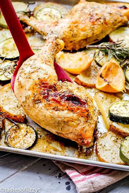 25 Family-Friendly Sheet Pan Chicken Recipes