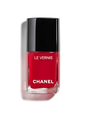 Le Vernis Longwear Nail Polish in Rouge Puissant