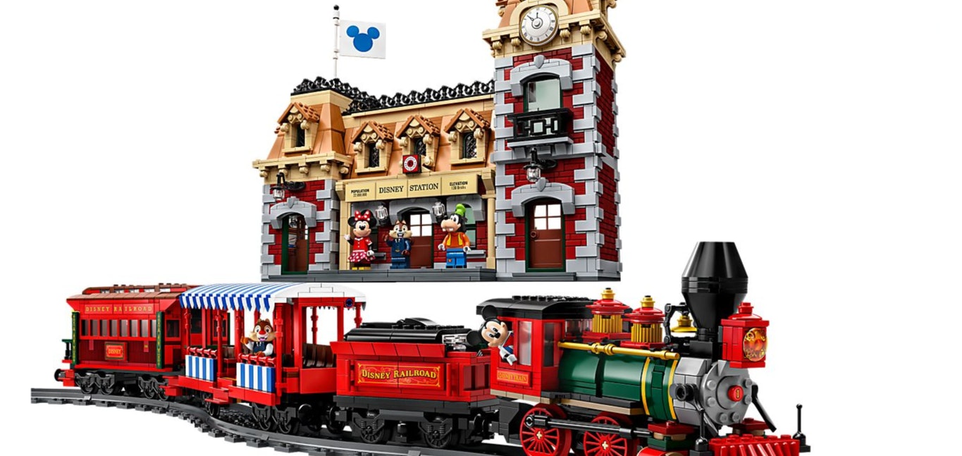 lego choo choo train