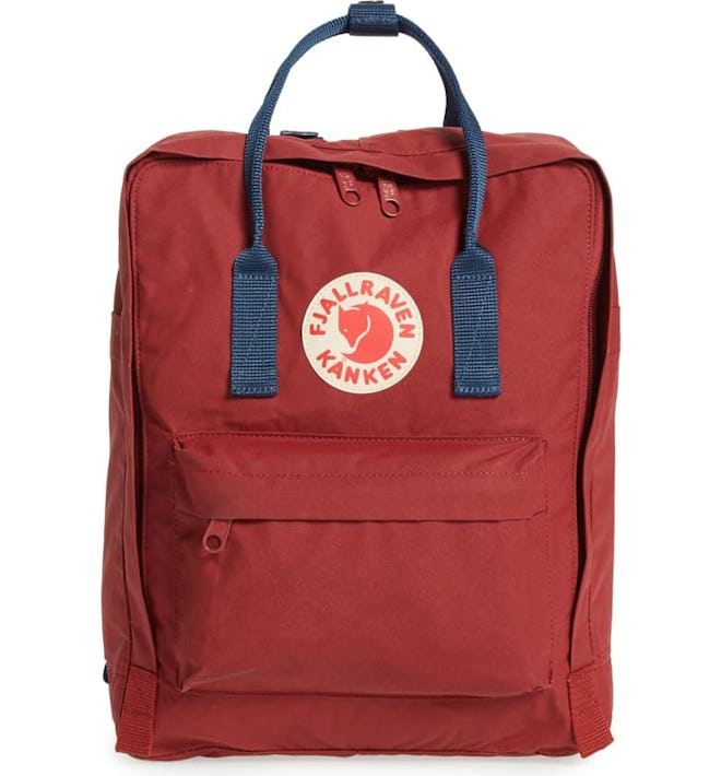 FJÄLLRÄVEN- Kånken Water Resistant Backpack