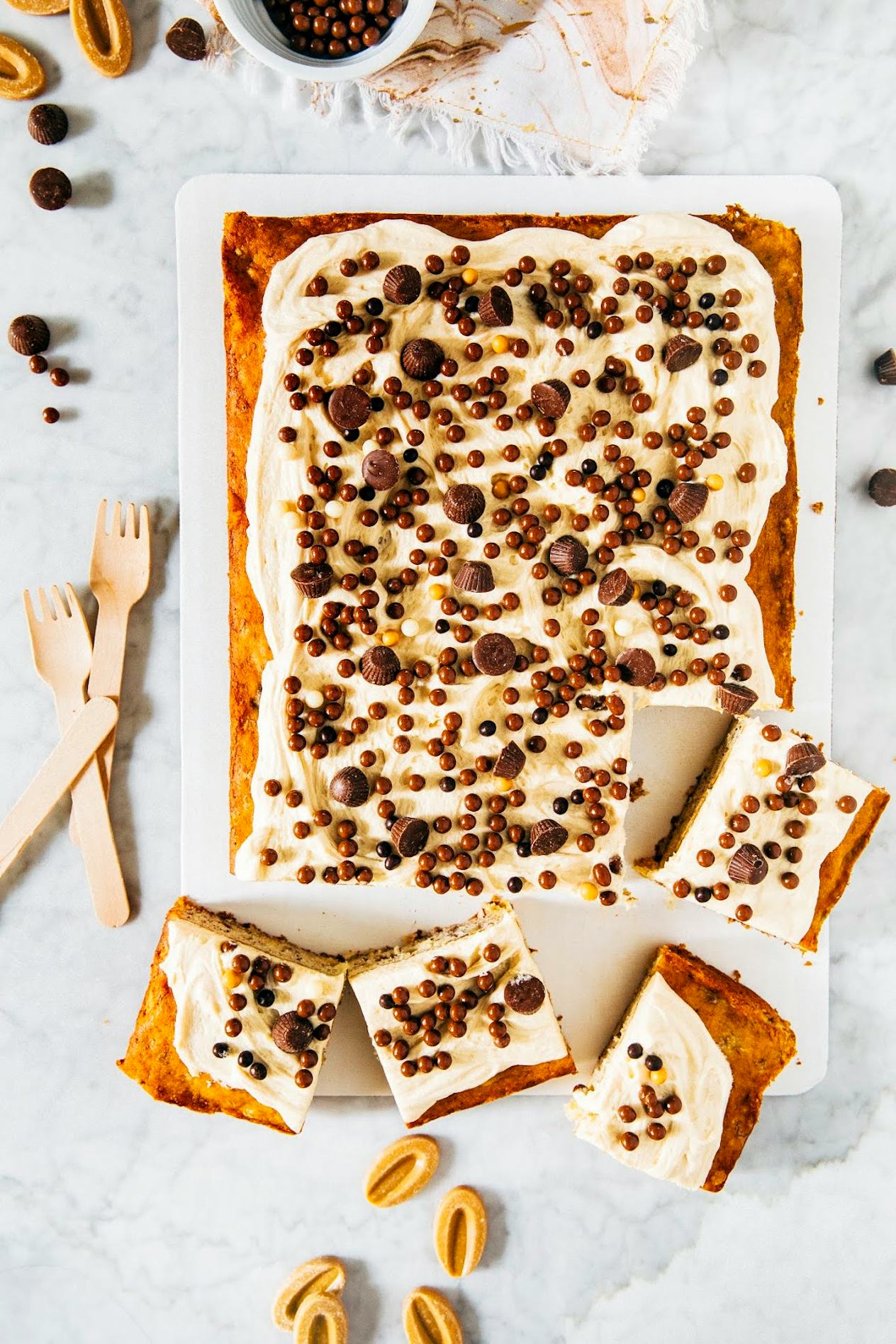 11 Sheet Pan Cake Recipes That Will Feed A Crowd
