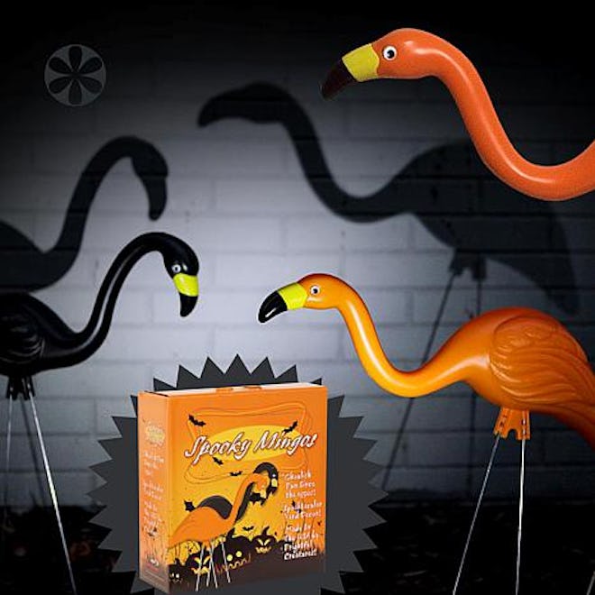 2-Pack Spooky Halloween Flamingo Lawn Statues