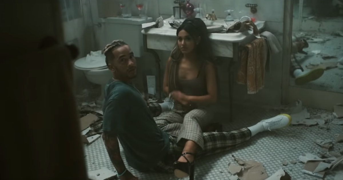 Ariana Grande S Boyfriend Lyrics Capture How It Feels When Your Crush Flirts With Others Ariana Grande S Boyfriend Lyrics Capture How It Feels When Your Crush Flirts With Others